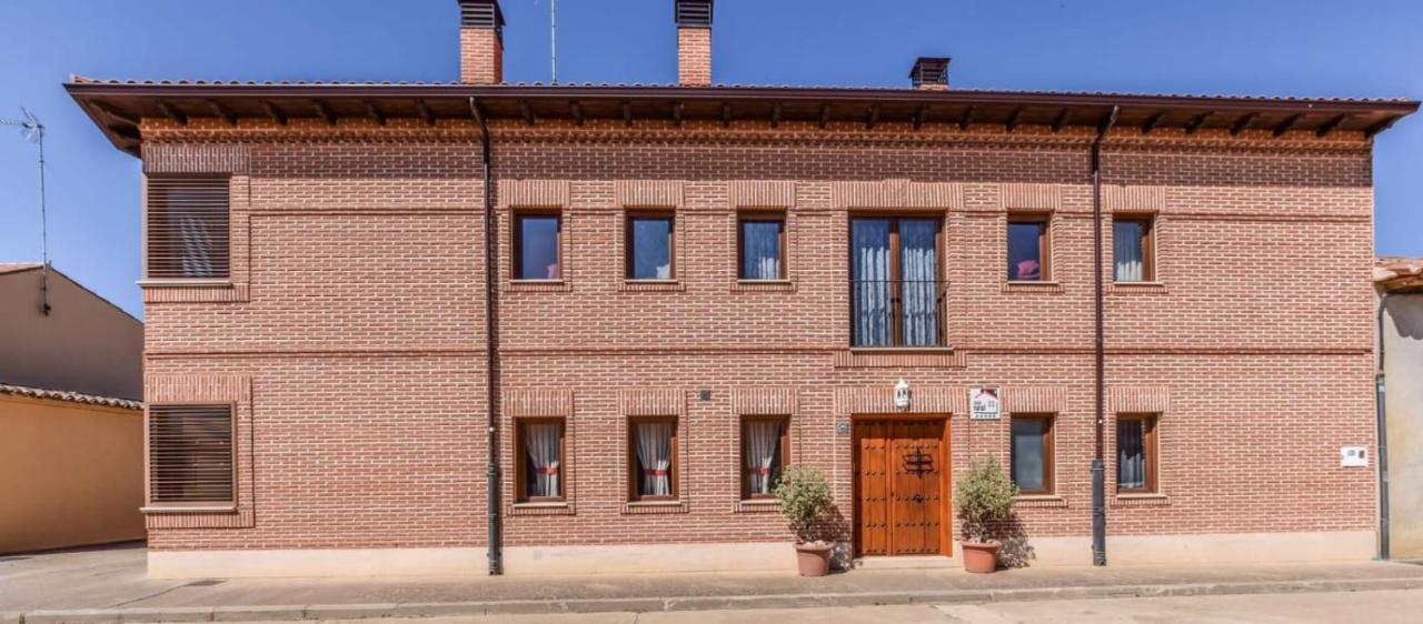 Gasthaus Casa Del Trotamundos Villamayor de Campos Exterior foto